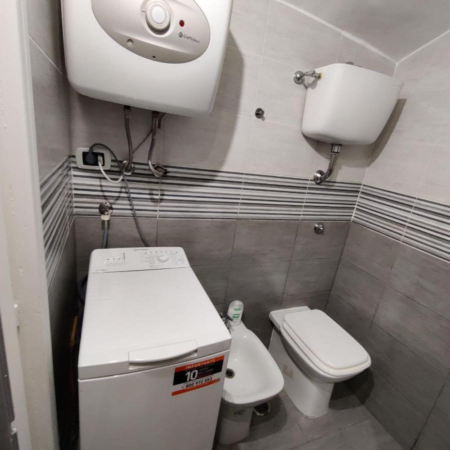 Il Salotto Di Napoli - Guest House Esterno foto
